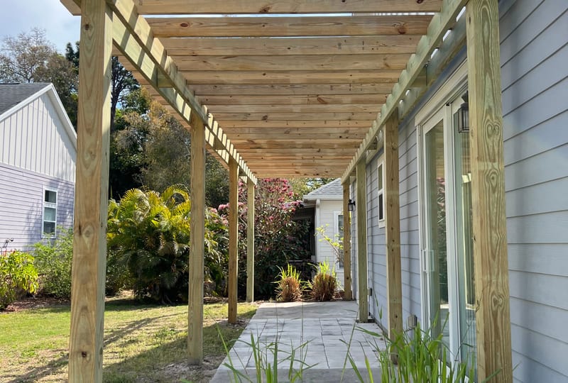Outdoor Kitchen & Pergola — Clearwater